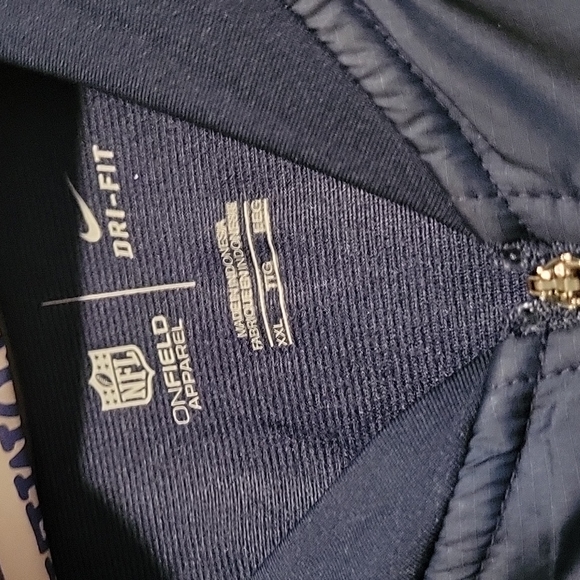 On field Patriots!!!! - Picture 2 of 6